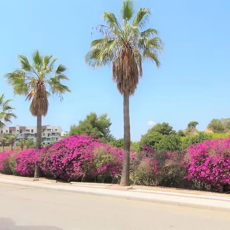Fabulous 2 Bed On Ramblas Golf *